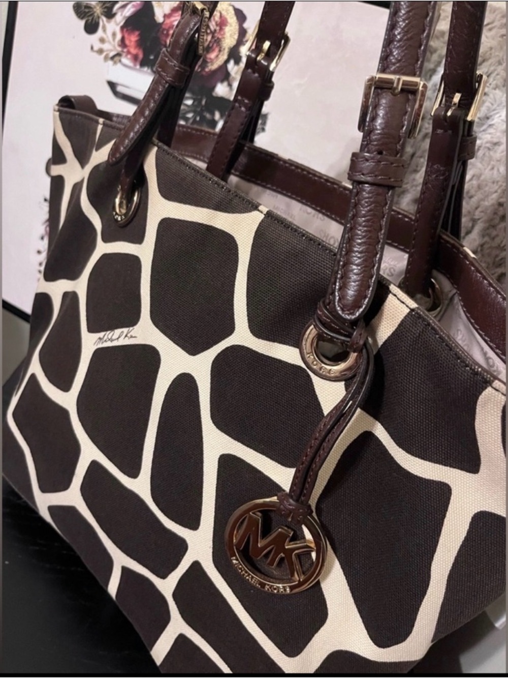 VINTAGE Michael Kors Canvas Tote Giraffe Print - Great Used Condition